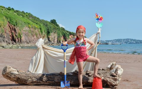 Broadsands Beach south Devon Kids entertainment