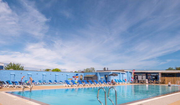 Swim & Leisure