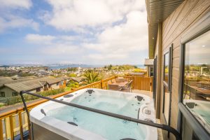 Collection hot tub lodge with ocean views