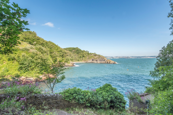 Walks around Brixham - Fishcombe cove from Battery Gardens 