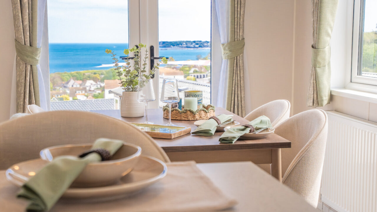 Regal Harbour Lodge with sea view